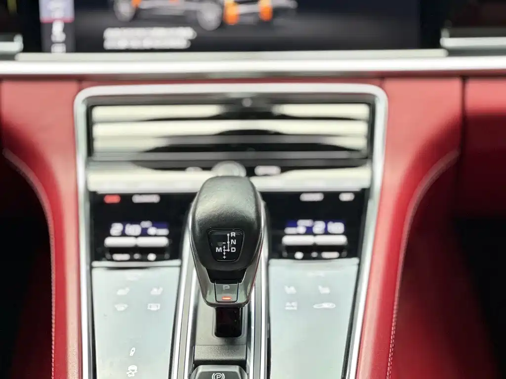 Porsche Panamera 2021 — фото 11