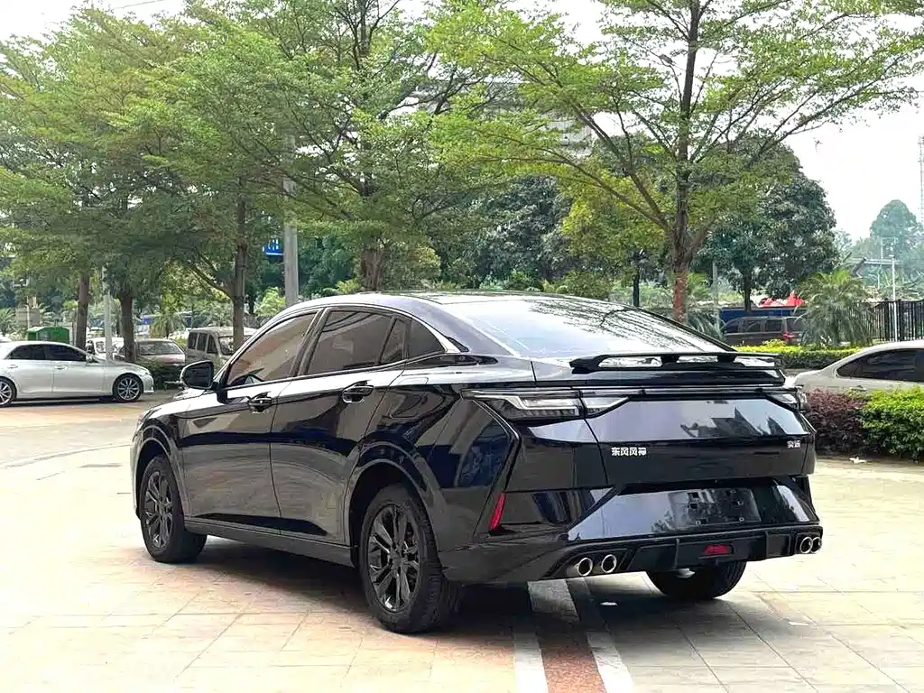 Dongfeng Yixuan 2022