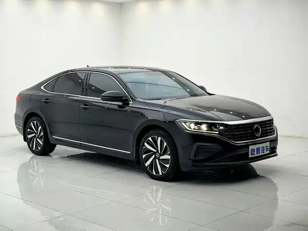 Volkswagen Passat 2024