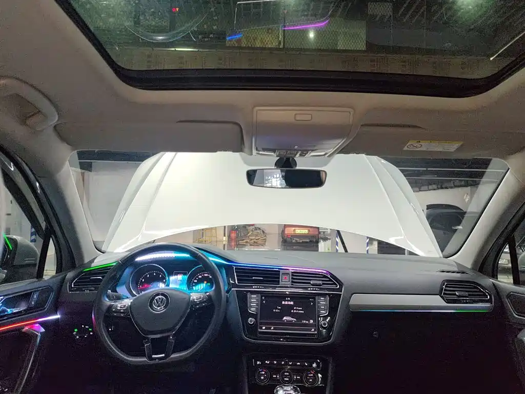 Volkswagen Tiguan L 2018 — фото 18