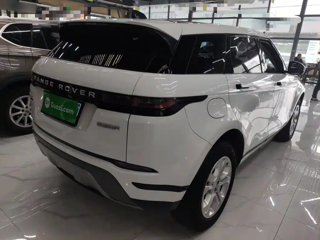 Land Rover Evoque 2020 — фото 7