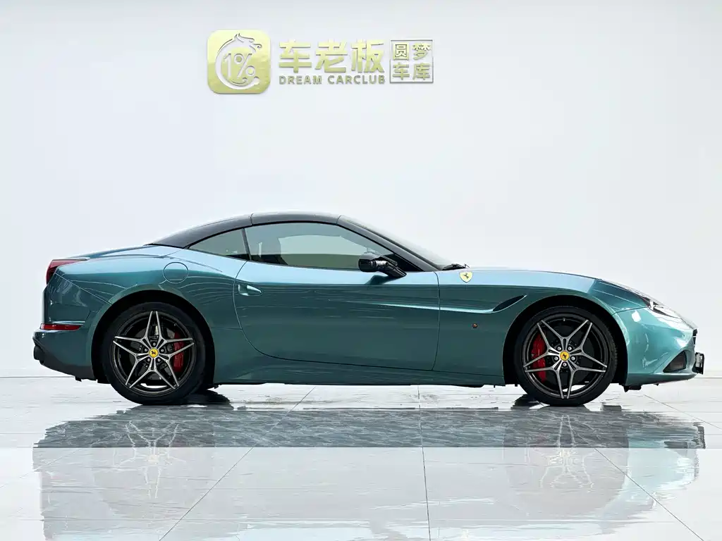 Ferrari California T 2016 — фото 15
