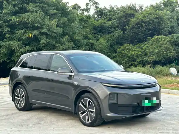 Li Auto L6 2024