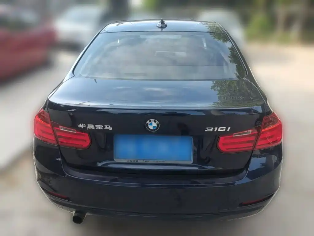 BMW 3 Series 2014 — фото 10