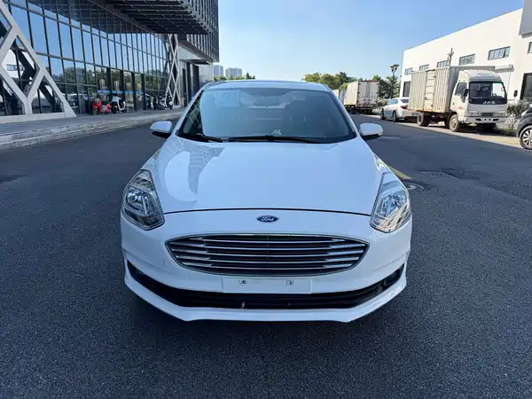 Ford Escort 2019