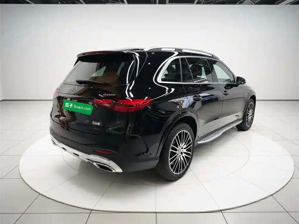 Mercedes-Benz GLC 2023 — фото 7
