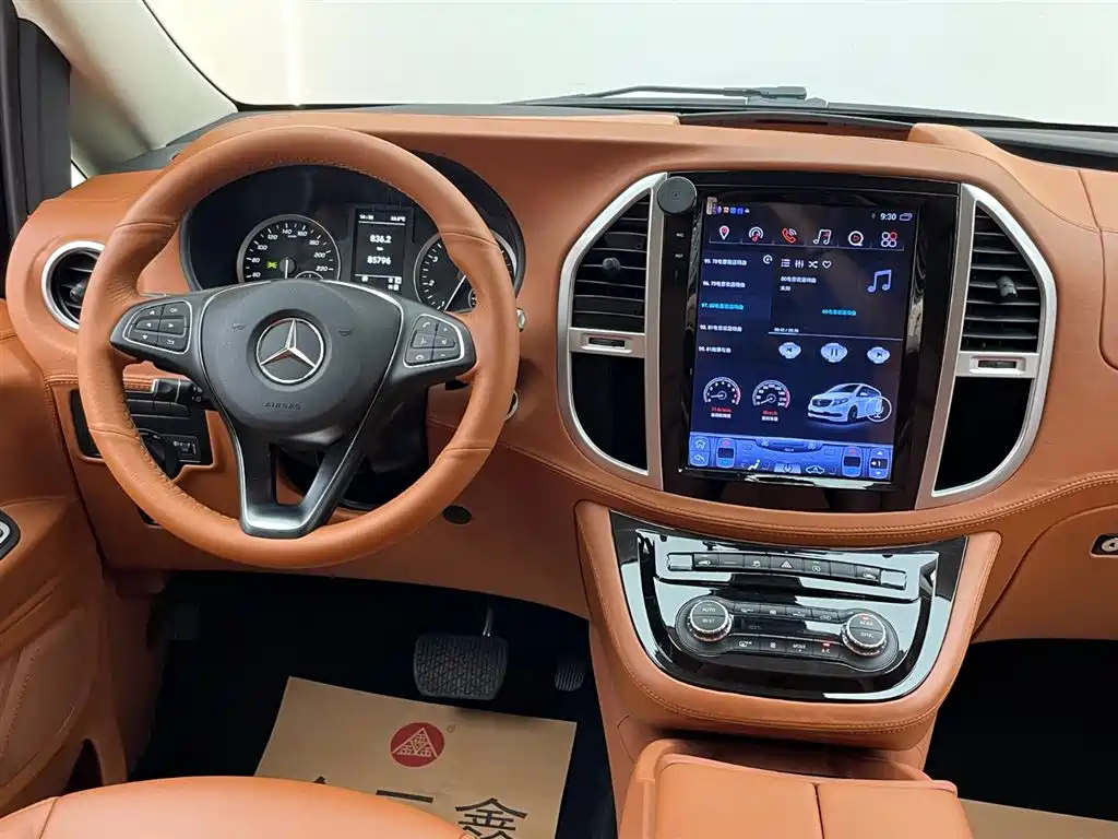 Mercedes-Benz Vito 2020 — фото 40