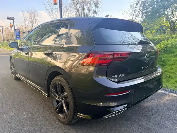 Volkswagen Golf 2023