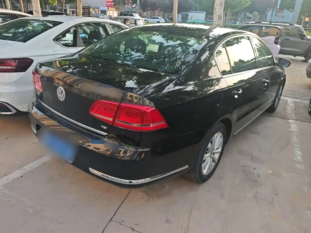 Volkswagen Magotan 2016