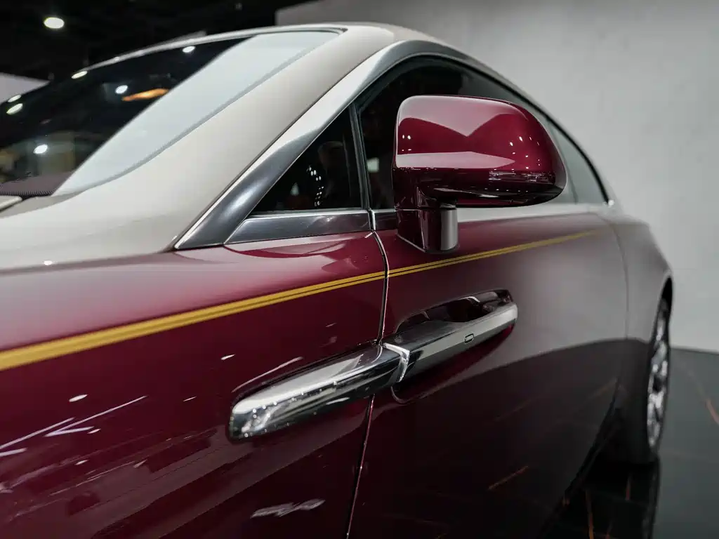 Rolls-Royce Wraith 2019 — фото 12