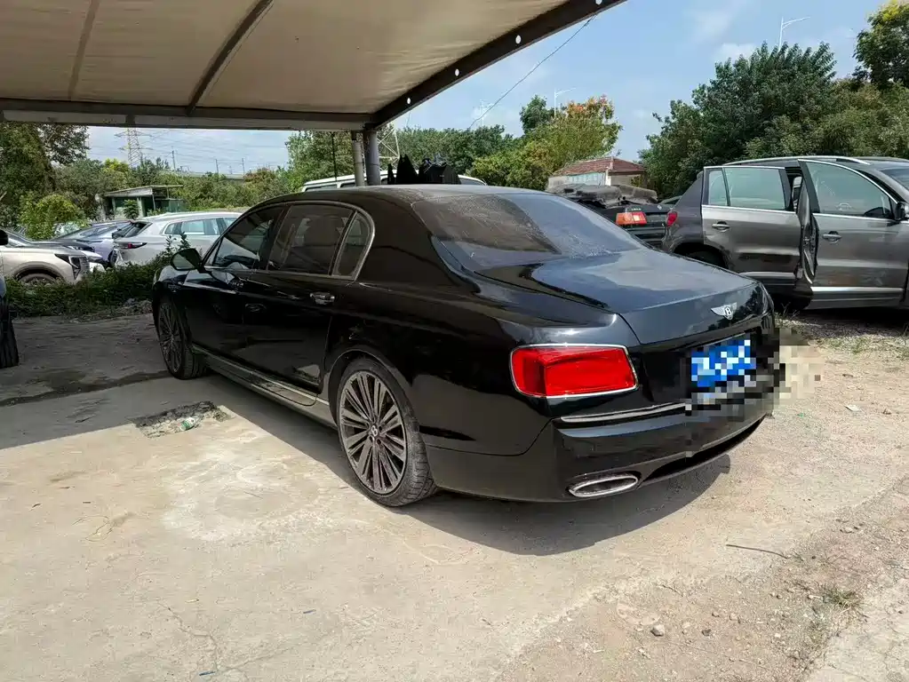 Bentley Flying Spur 2008 — фото 2
