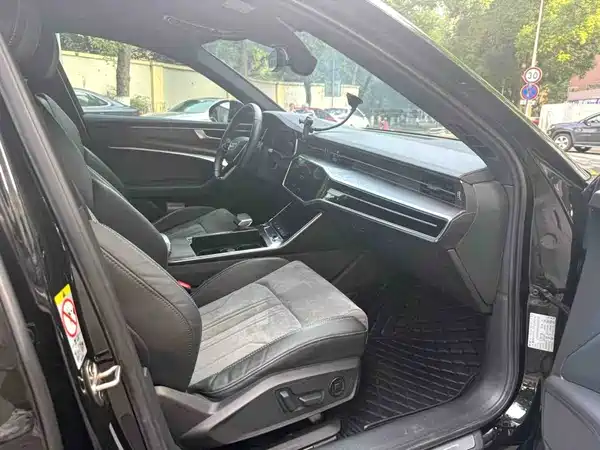 Audi A6L New Energy 2020
