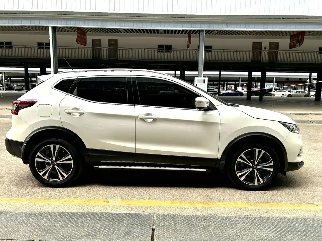 Nissan Qashqai 2022
