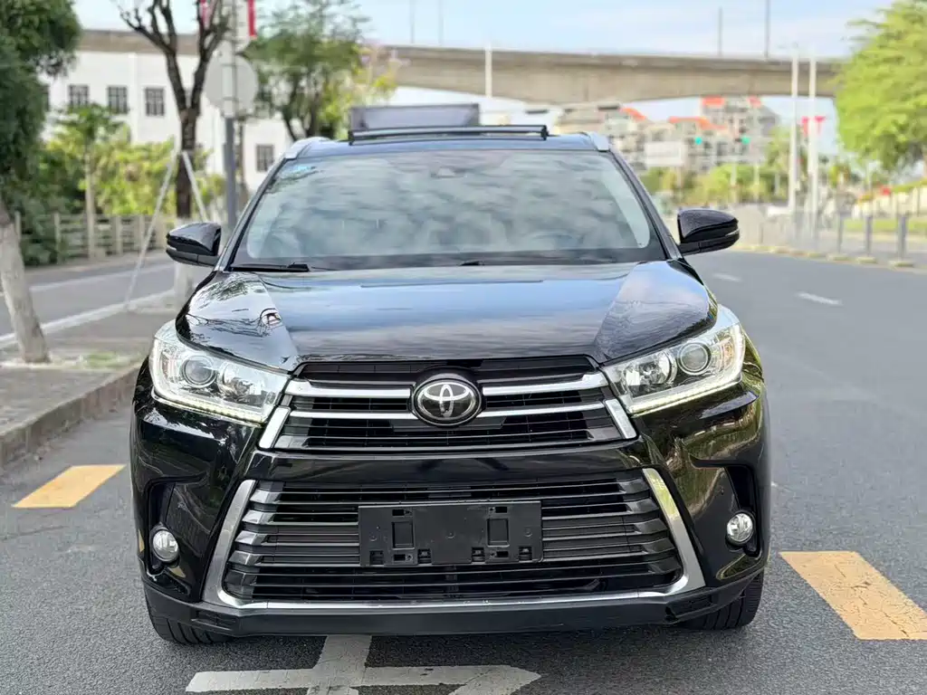 Toyota Highlander 2019