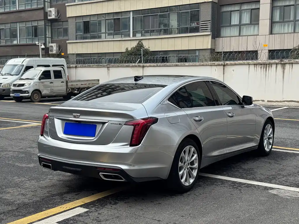 Cadillac CT5 2023 — фото 15