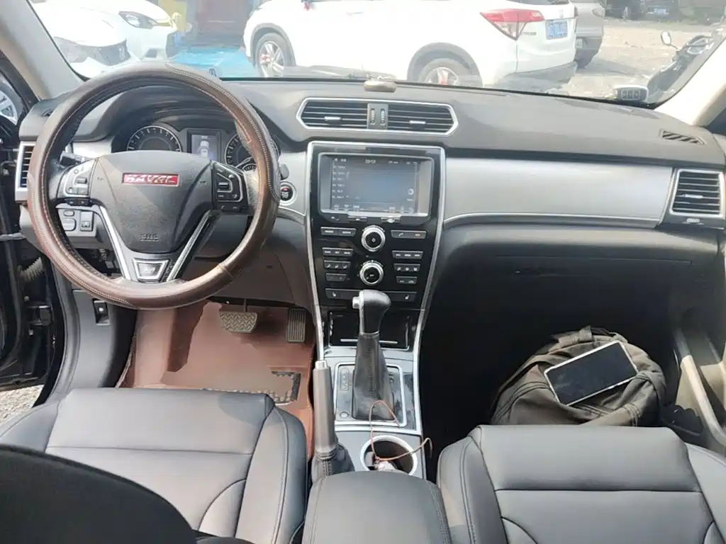 Haval H2 2015 — фото 10