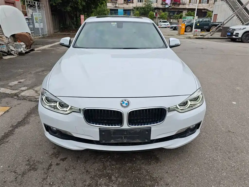 BMW 3 Series 2015 — фото 3