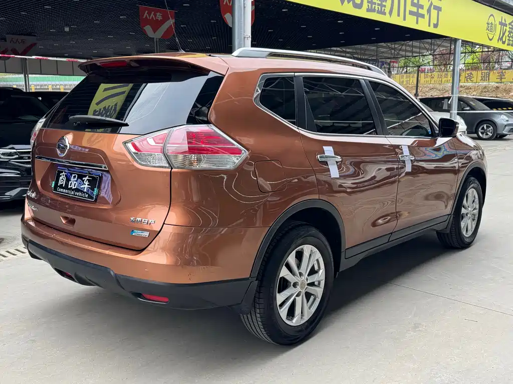 Nissan X-Trail 2015 — фото 15
