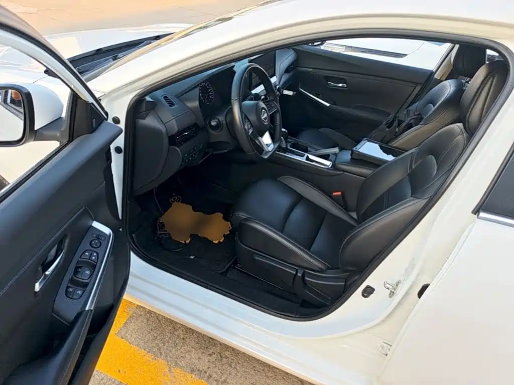 Nissan Sylphy 2023 — фото 16