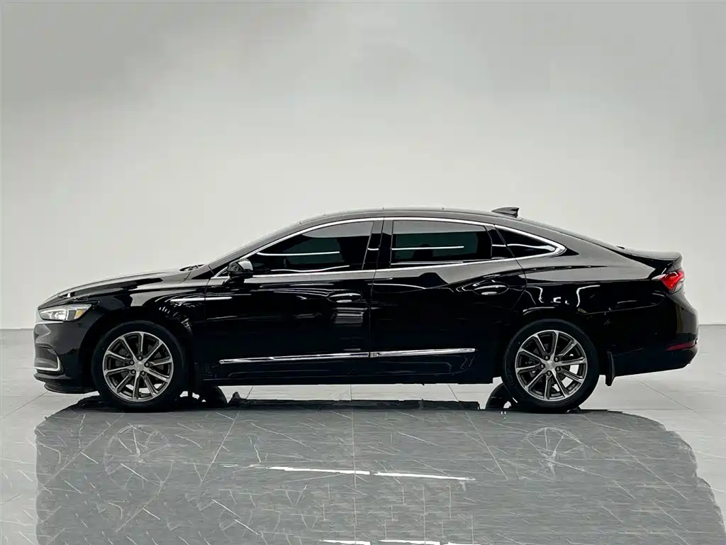 Buick LaCrosse 2023 — фото 3