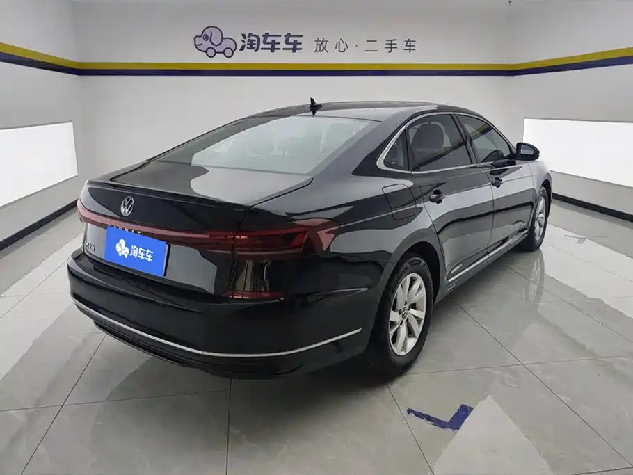 Volkswagen Passat 2025
