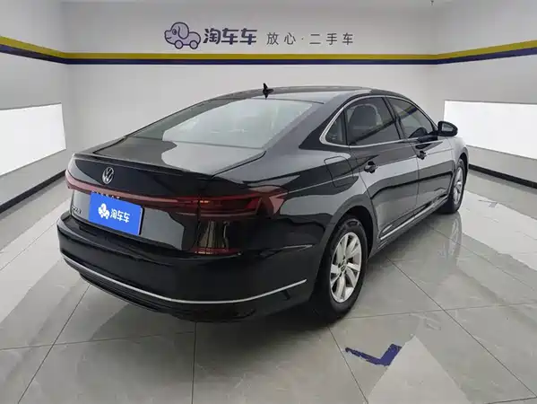 Volkswagen Passat 2025