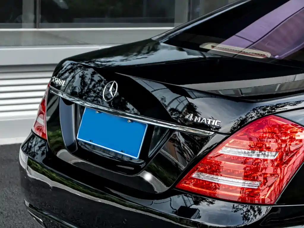 Mercedes-Benz S-Class 2011 — фото 17