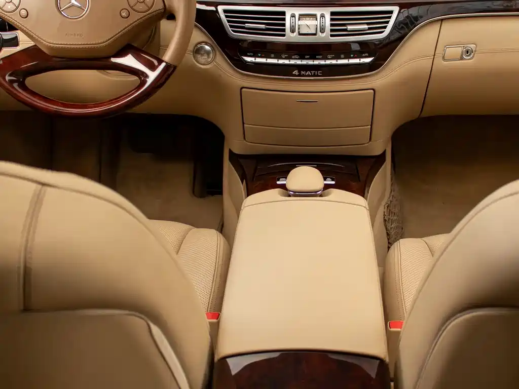 Mercedes-Benz S-Class 2011 — фото 12