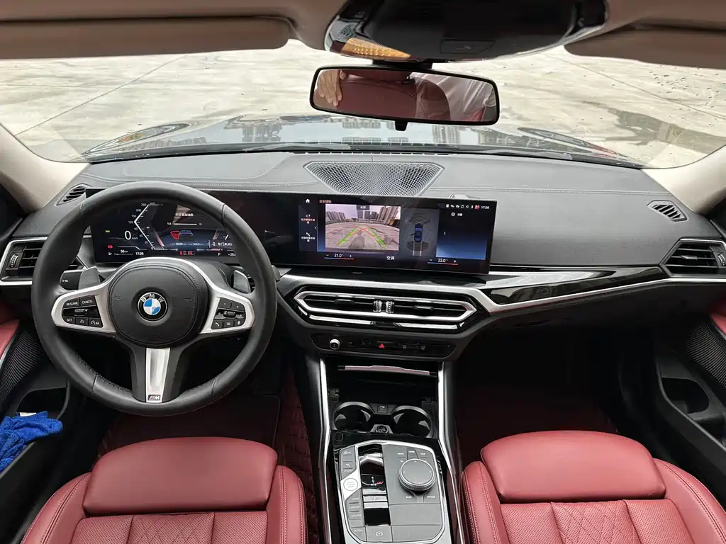BMW 3 Series 2023 — фото 17