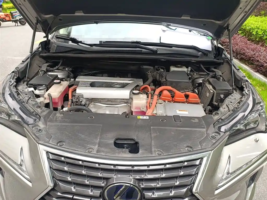 Lexus NX 2021 — фото 16