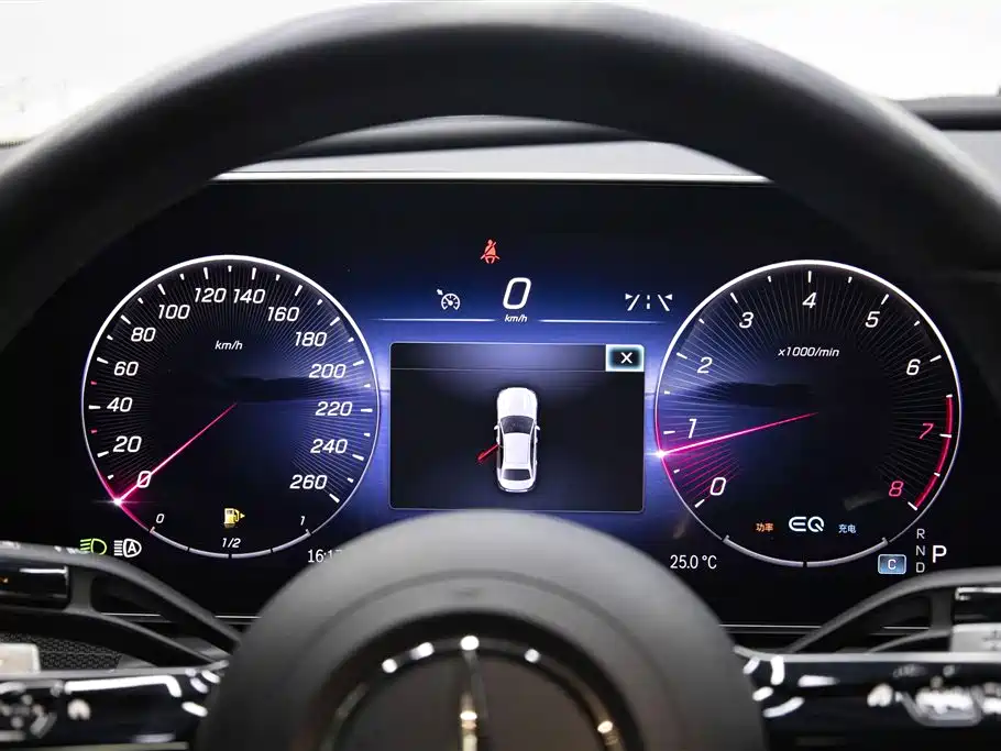 Mercedes-Benz C-Class 2022 — фото 19