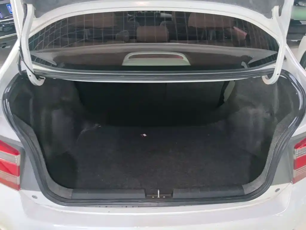 Honda City Classic 2015 — фото 19