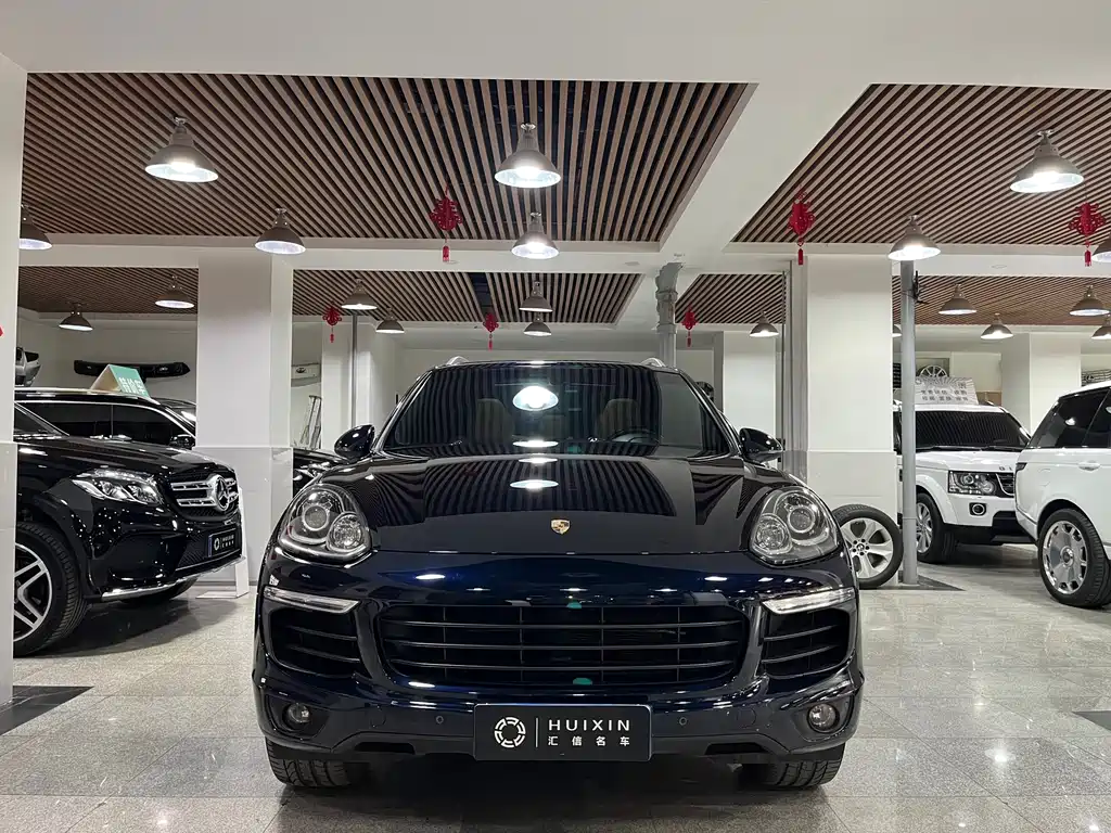 Porsche Cayenne 2015 — фото 2