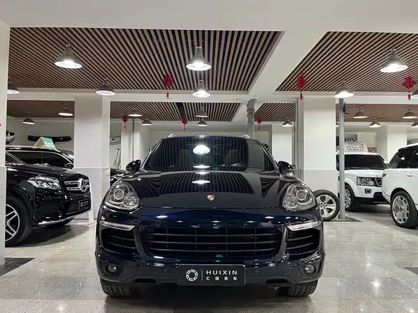 Porsche Cayenne 2015