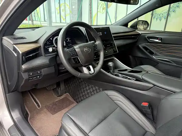 Toyota Avalon 2024