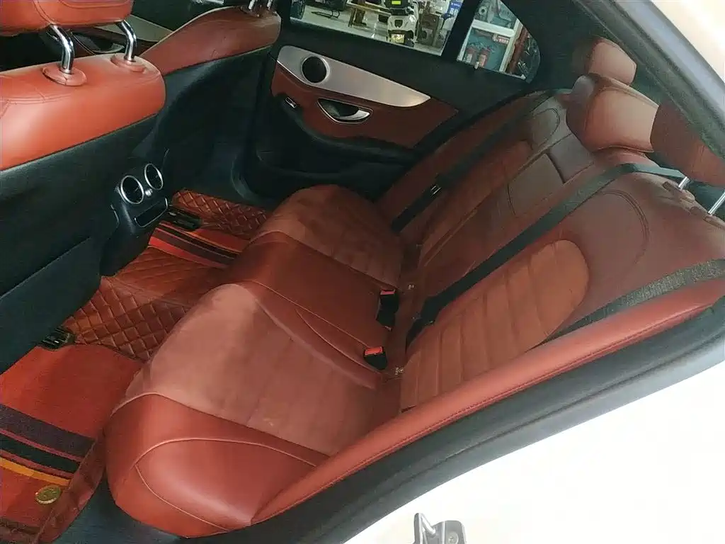 Mercedes-Benz C-Class 2019 — фото 13
