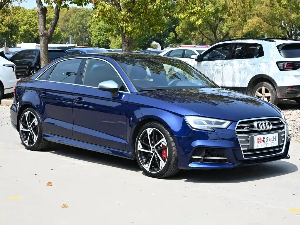 Audi S3 2019 — фото 7