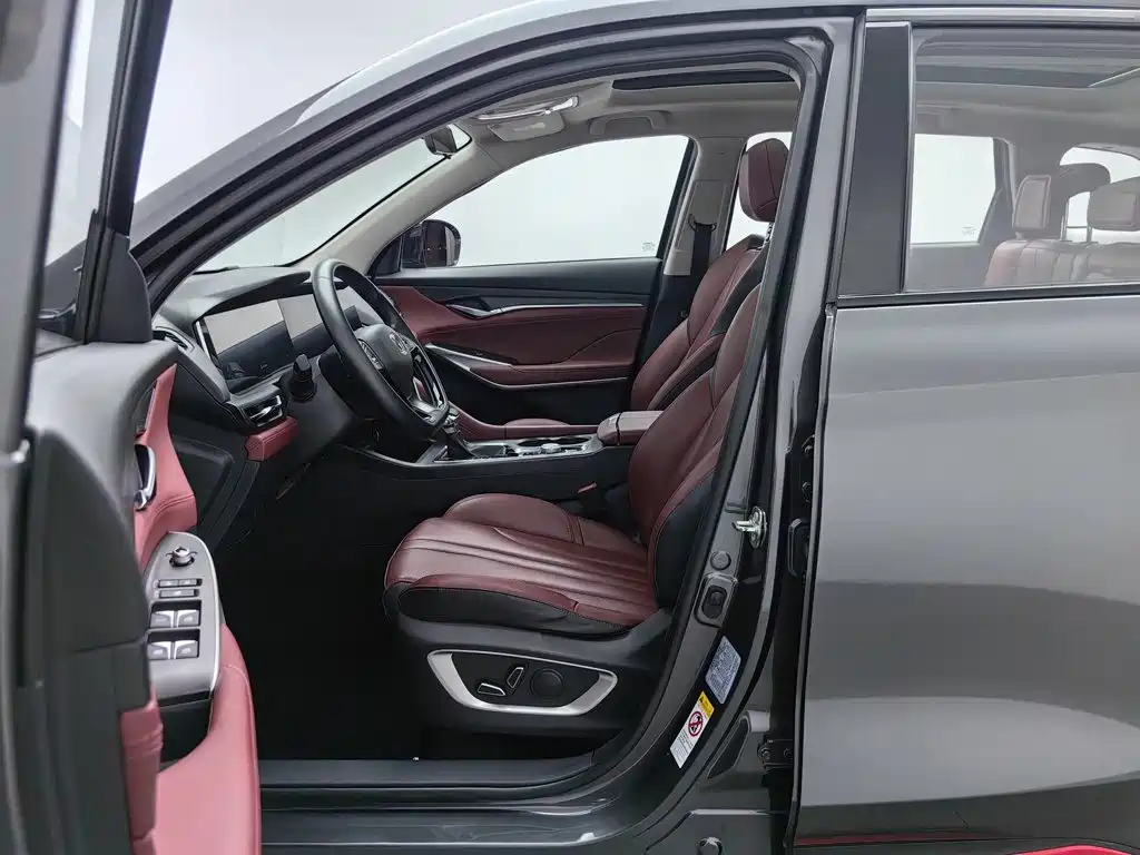 Changan CS75PLUS 2020 — фото 10