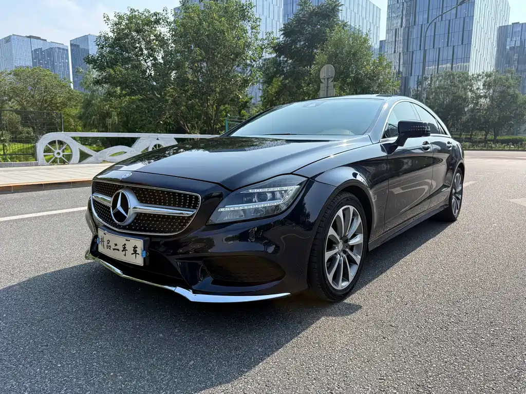 Mercedes-Benz CLS 2015 — фото 1