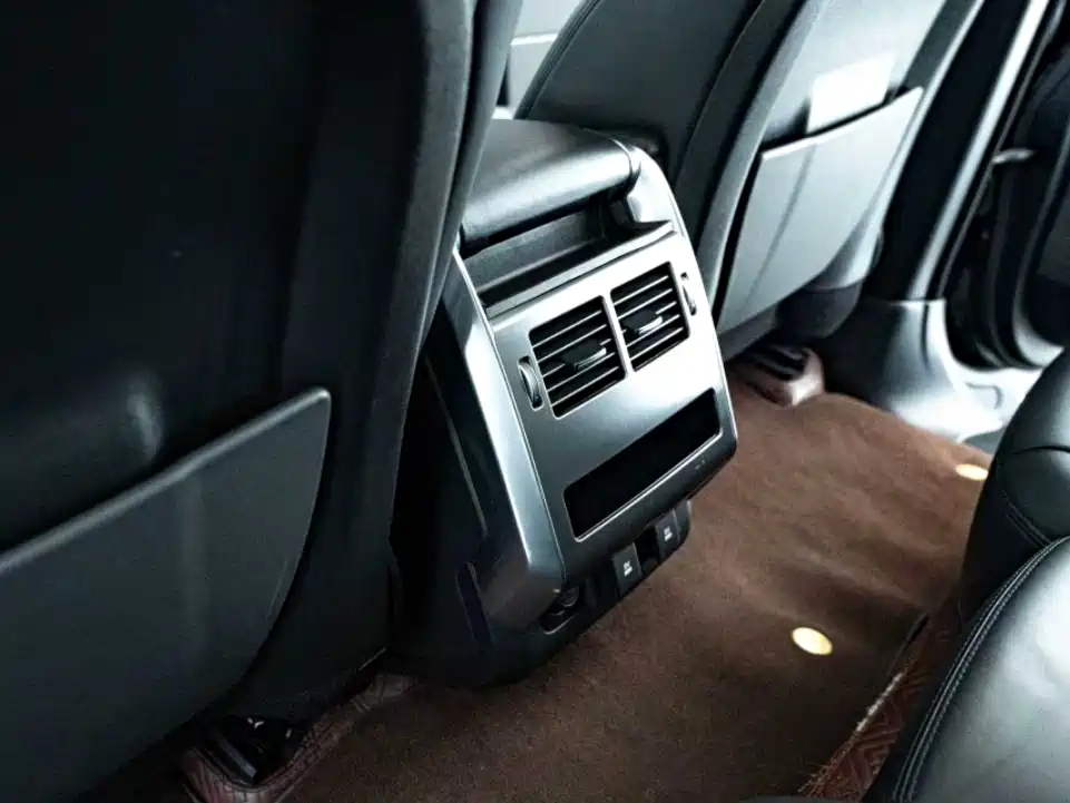 Land Rover Sport 2021 — фото 10