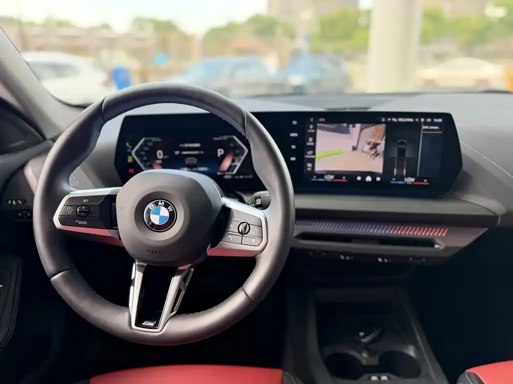 BMW 2 Series 2025 — фото 11