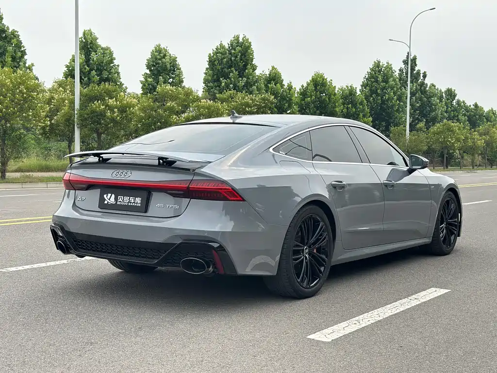 Audi A7 2022 — фото 6