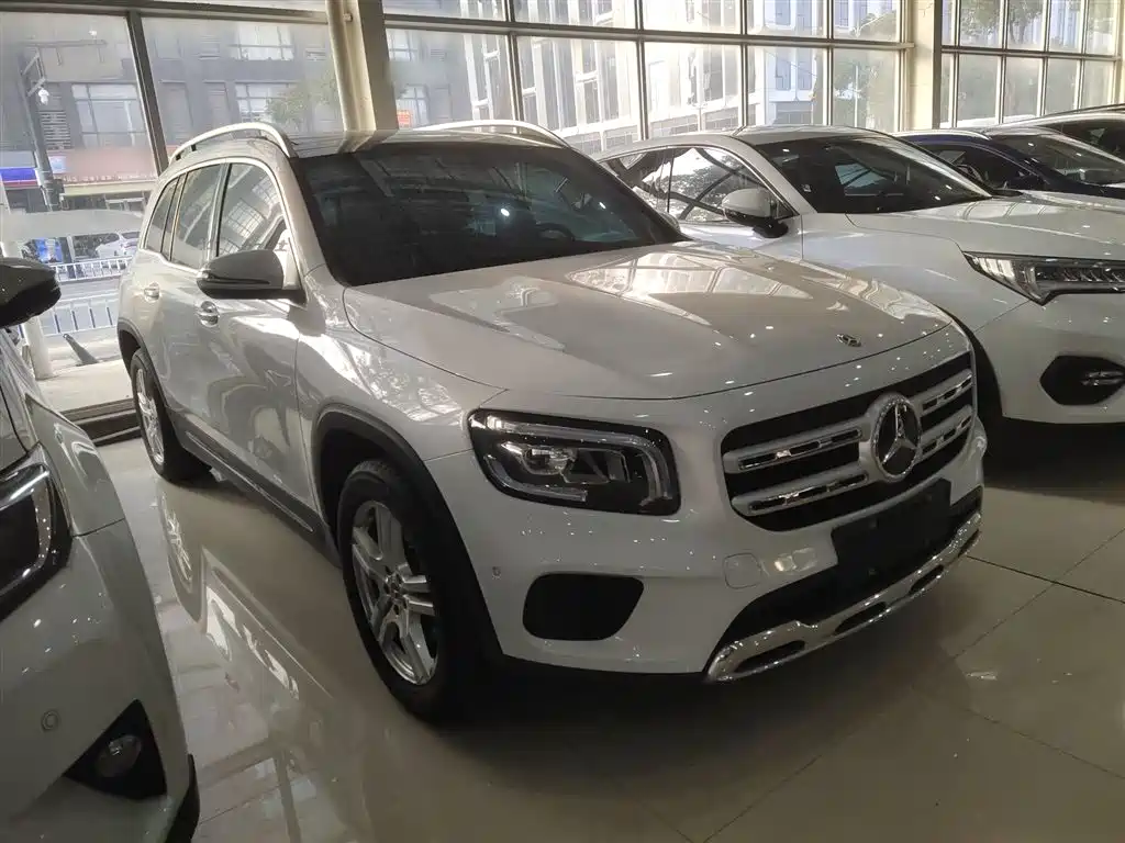 Mercedes-Benz GLB 2020 — фото 22