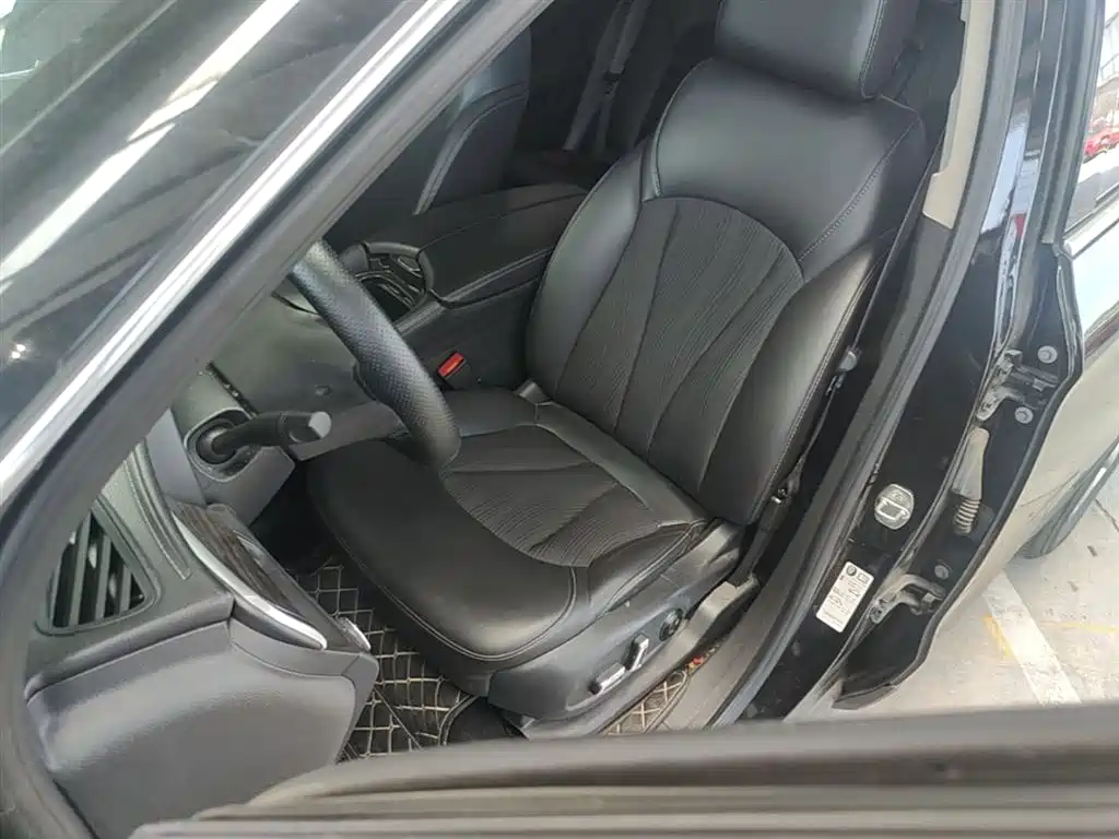 Buick Envision Plus 2019 — фото 15