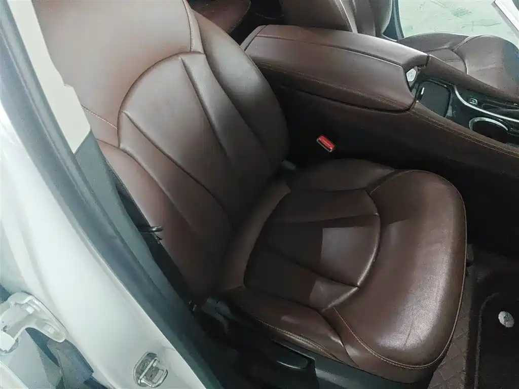 Buick Envision Plus 2021 — фото 25