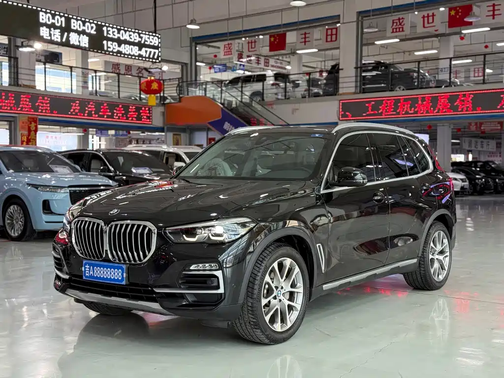 BMW X5 2020 — фото 1