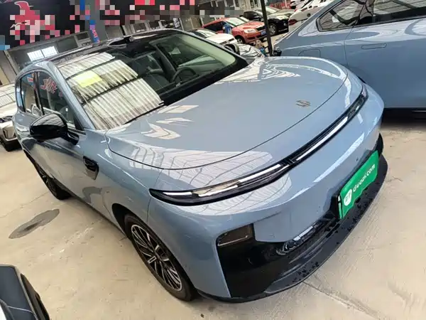 Leapmotor B10 2025
