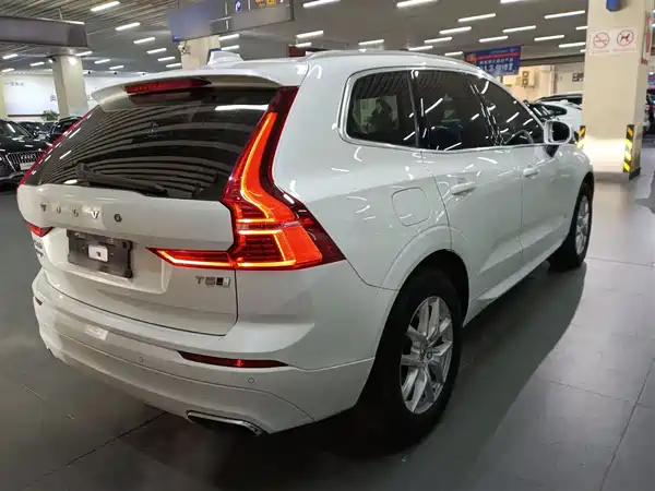 Volvo XC60 2019