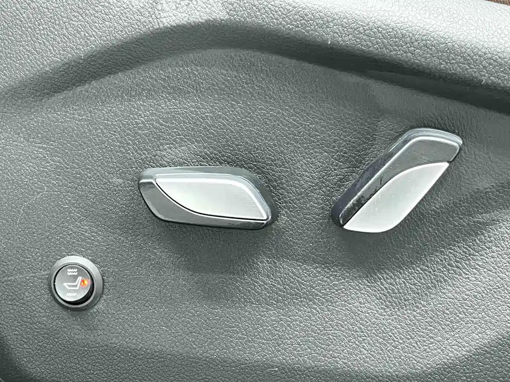 Geely Vision X6 2022 — фото 11