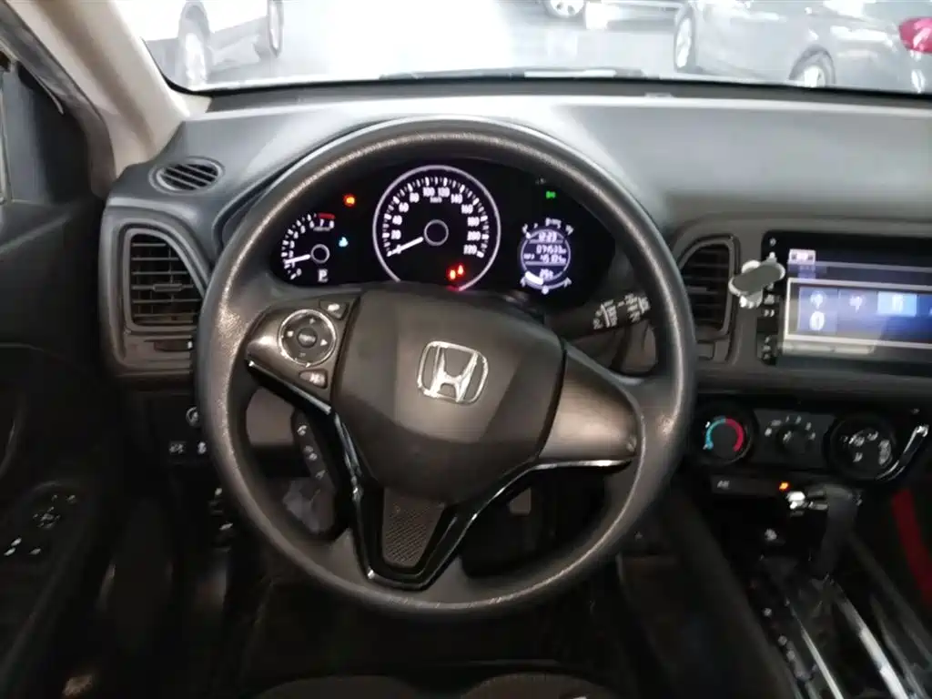 Honda Vezel 2021 — фото 7